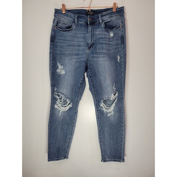 Judy Blue Denim - Judy Blue Boyfriend Fit Distressed High Rise Medium Wash Jeans Women Size 32W